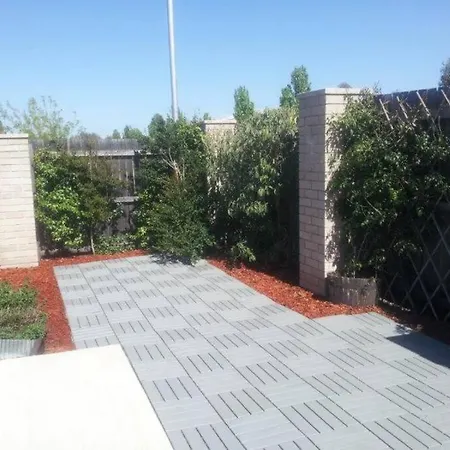 Entire 2Br Sunny House @Franklin, Canberra Exterior photo